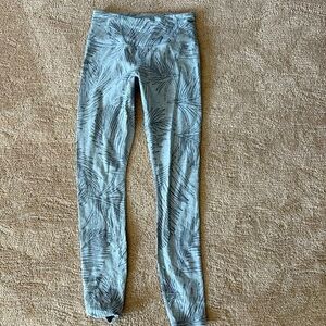 Athleta xs yoga pant